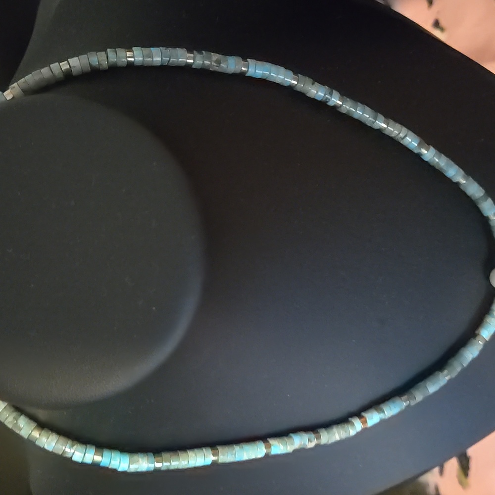 Chic Heishi Turquoise and Pearl Necklace With Gold And Matching Bracelet Set - Picture 15 of 15